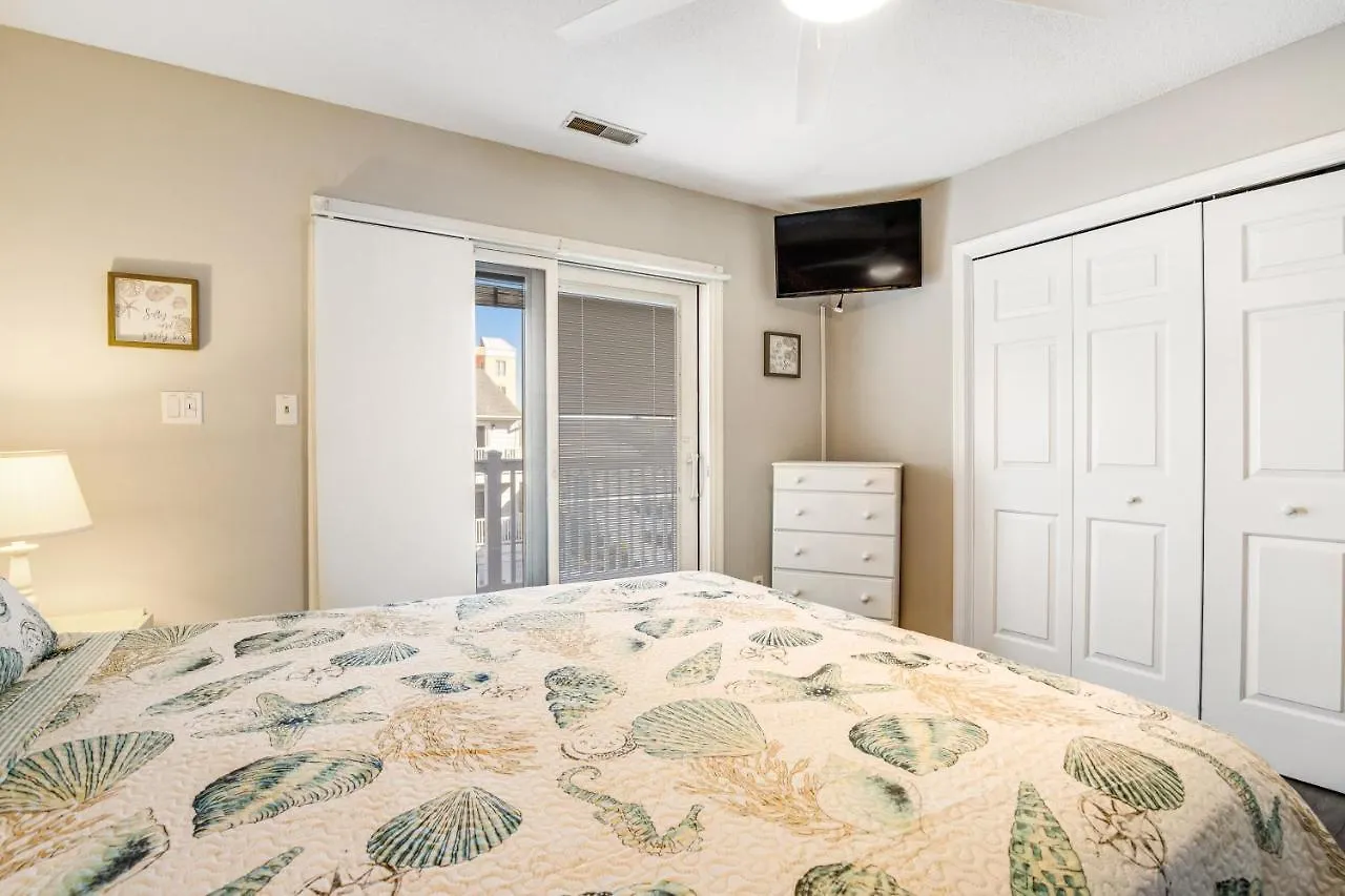 Hotel Oceanblock 61st C102 Ocean City