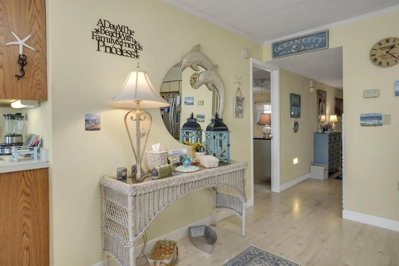 Two-bedroom Ocean City