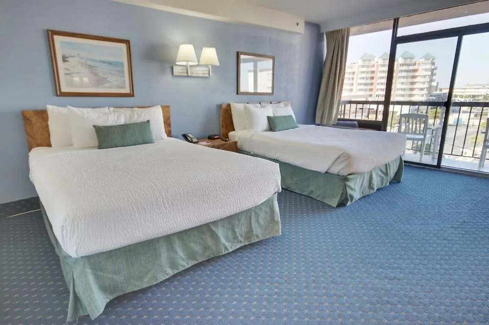 Hotel Carousel And 3*