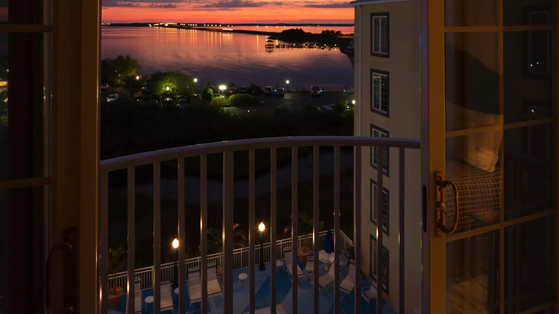 Coconut Malorie Hotel, Ascend Collection Hotel