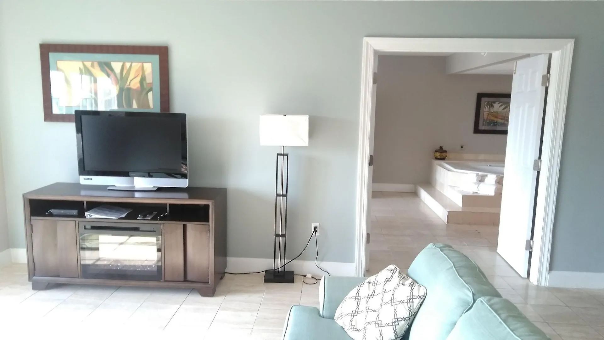 Coconut Malorie Hotel, Ascend Collection Hotel