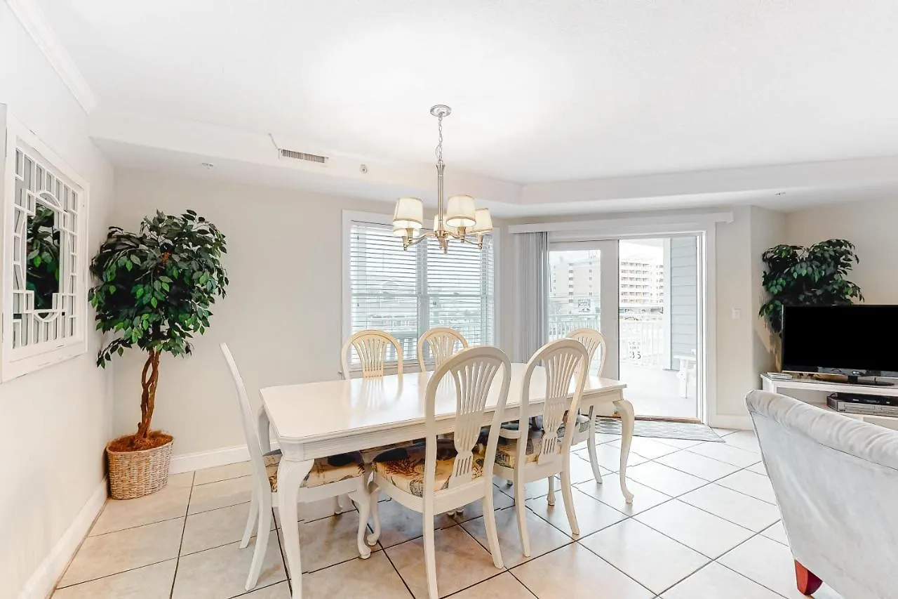 Apartmán 4100 Coastal #102 *