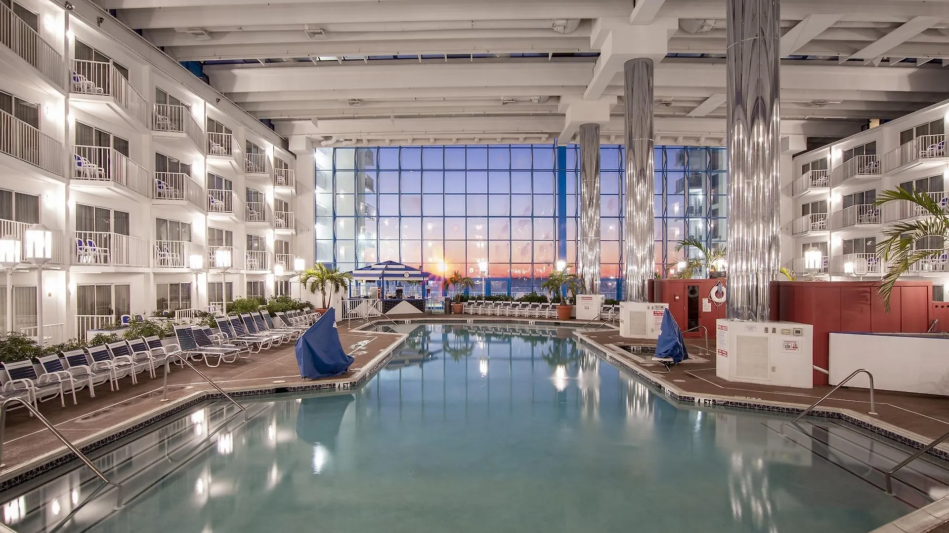 Hotel Princess Royale And Conference Center
