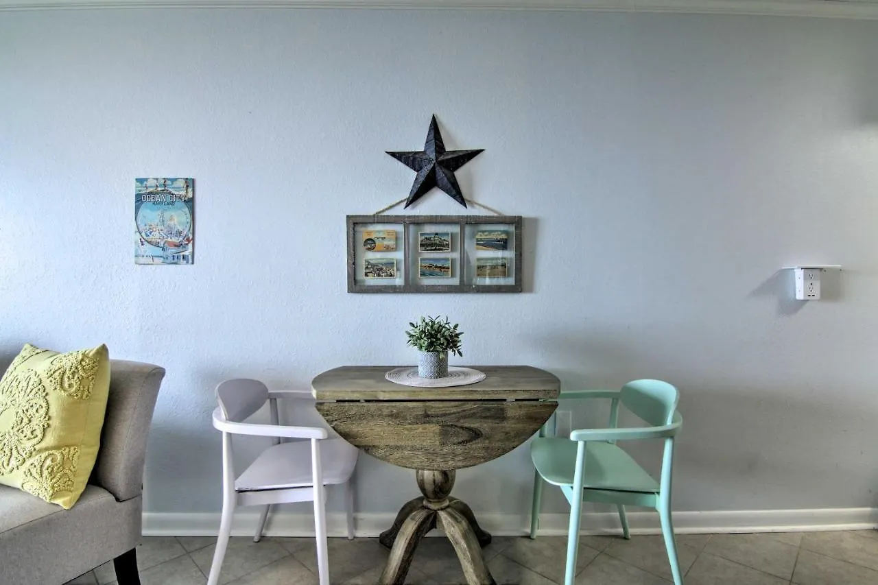 Retreat With Balcony On Ocean Beach! Apartment Ocean City