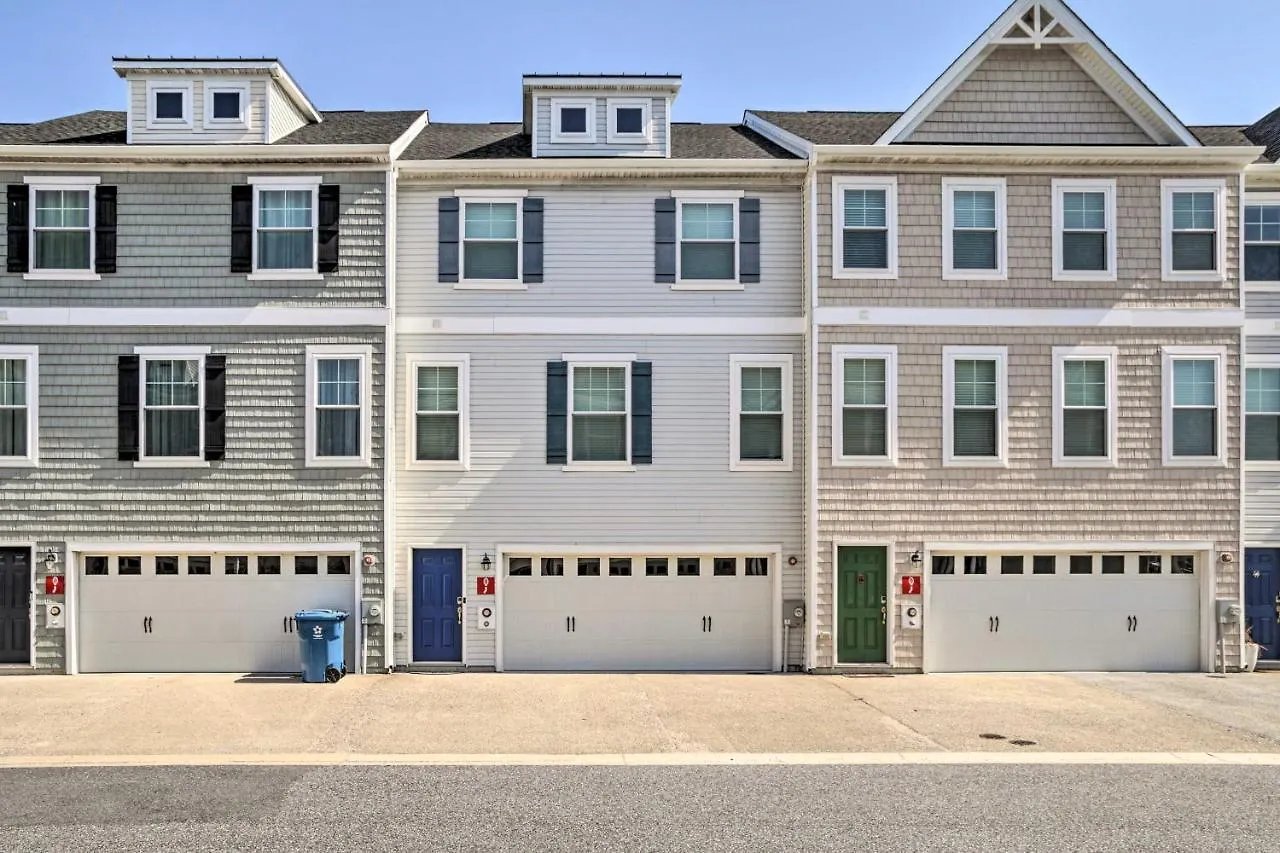 Ocean Boat Slip, Bay View And Pool Access *