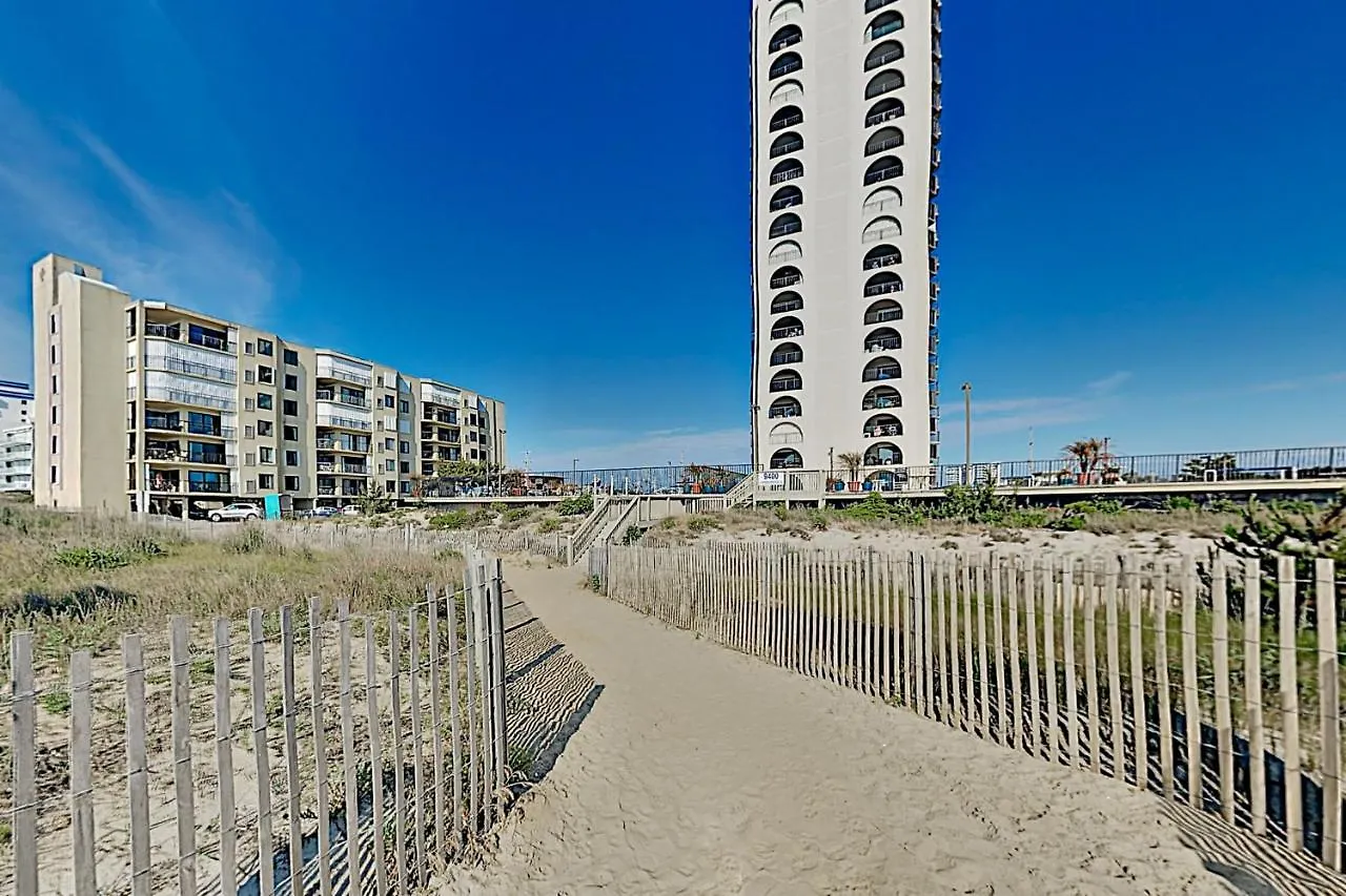 Apartment 9400 Bldg #203 *