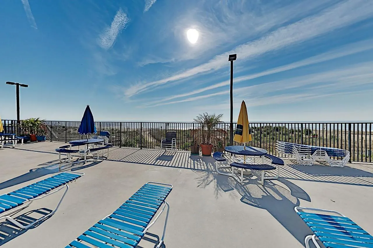 Apartment 9400 Bldg #203 *