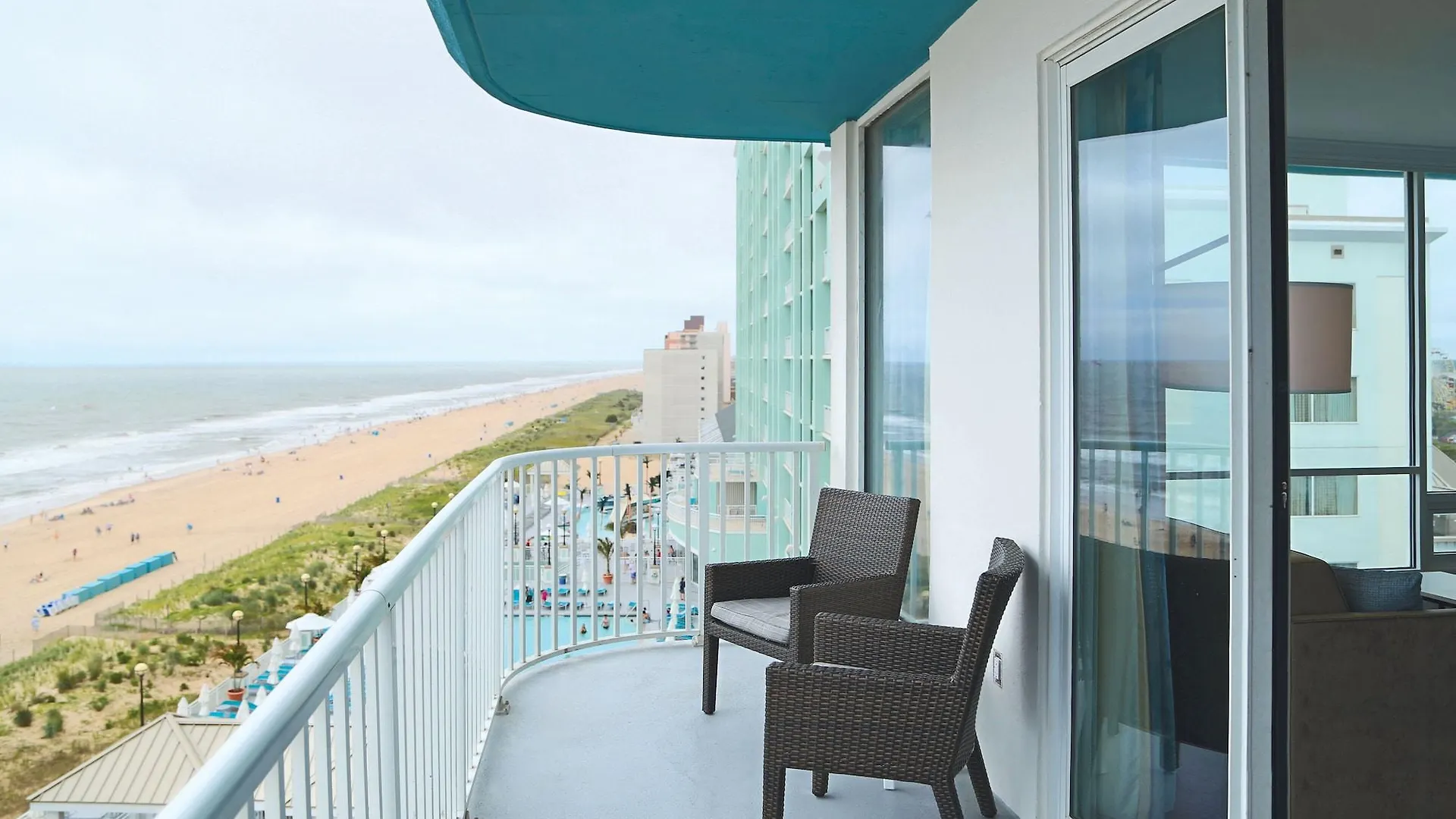 Doubletree By Hilton Ocean Oceanfront