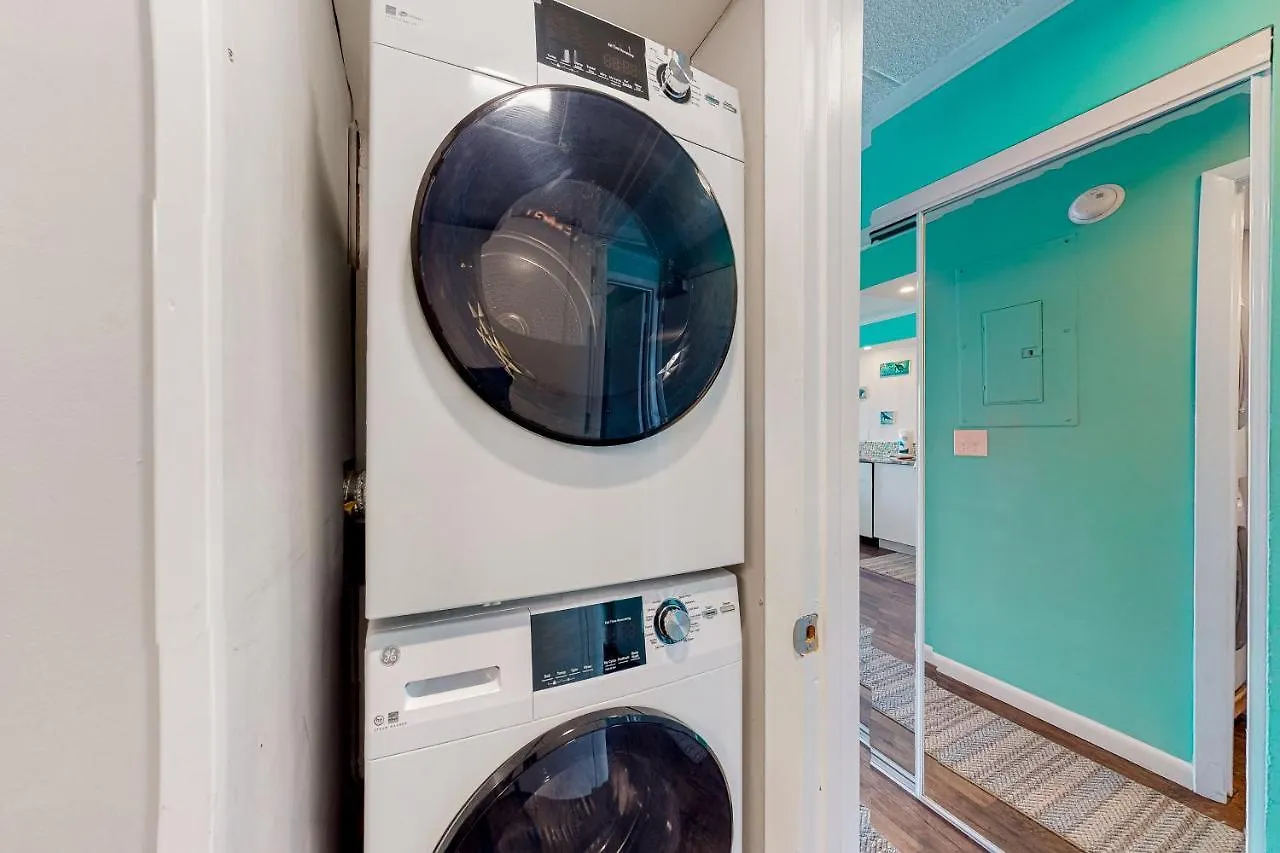 Pintail Point Apartment *