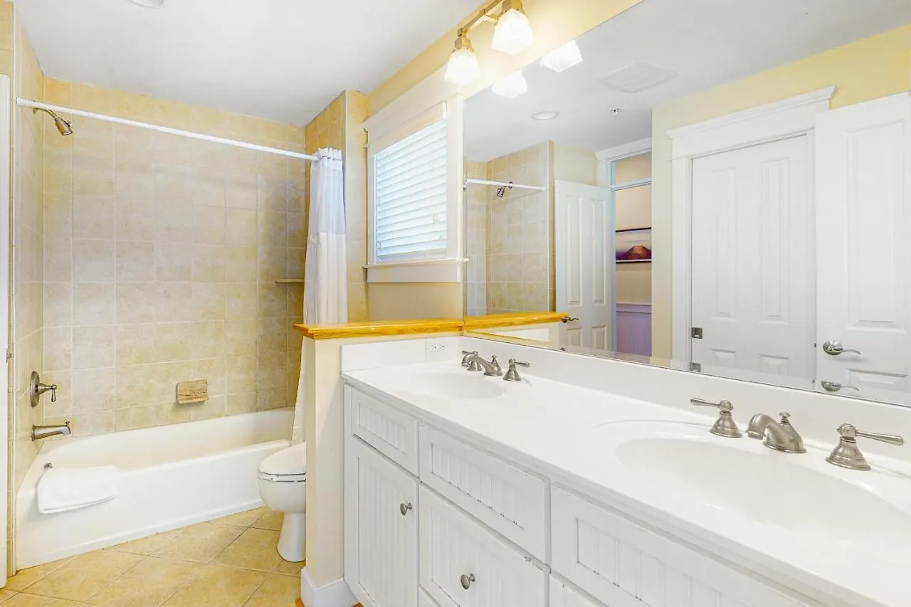 Sunset Island - Beachside Mews 1 & 2 * Ocean City