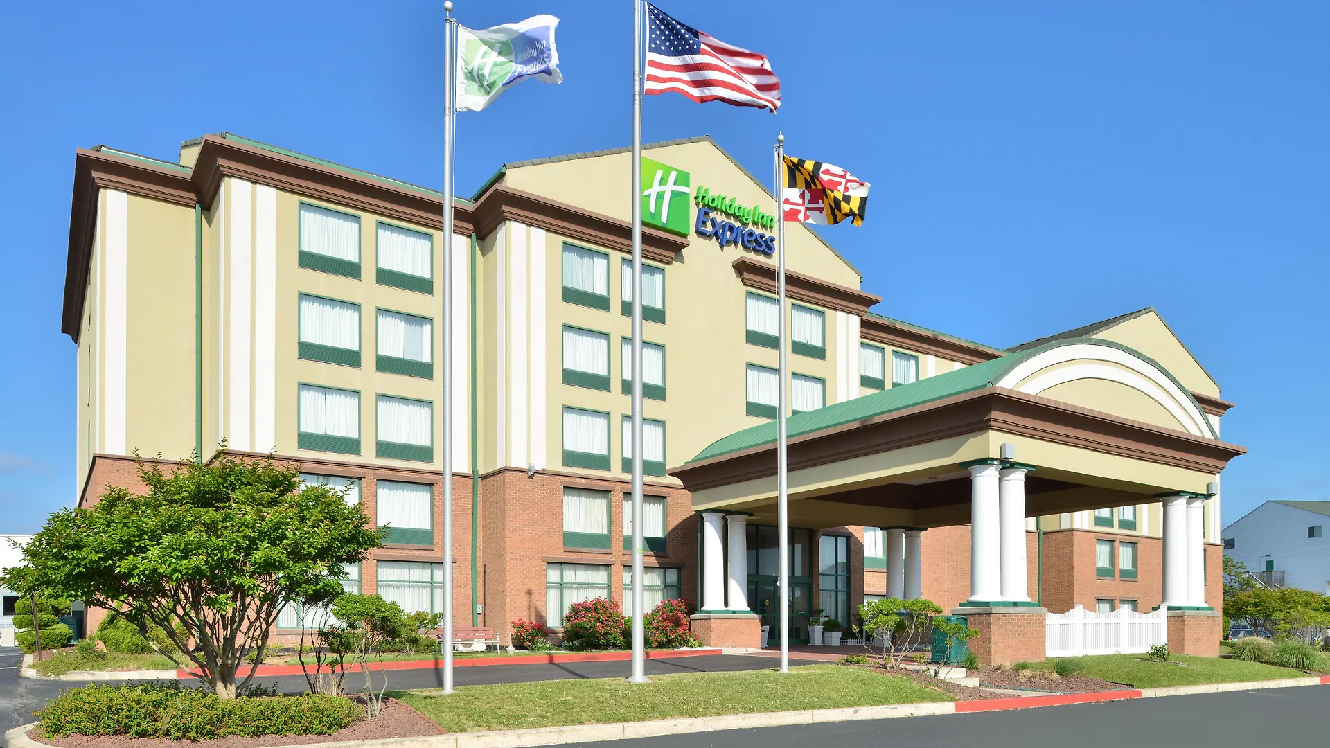 Resort Express & - Ocean By Ihg 3*