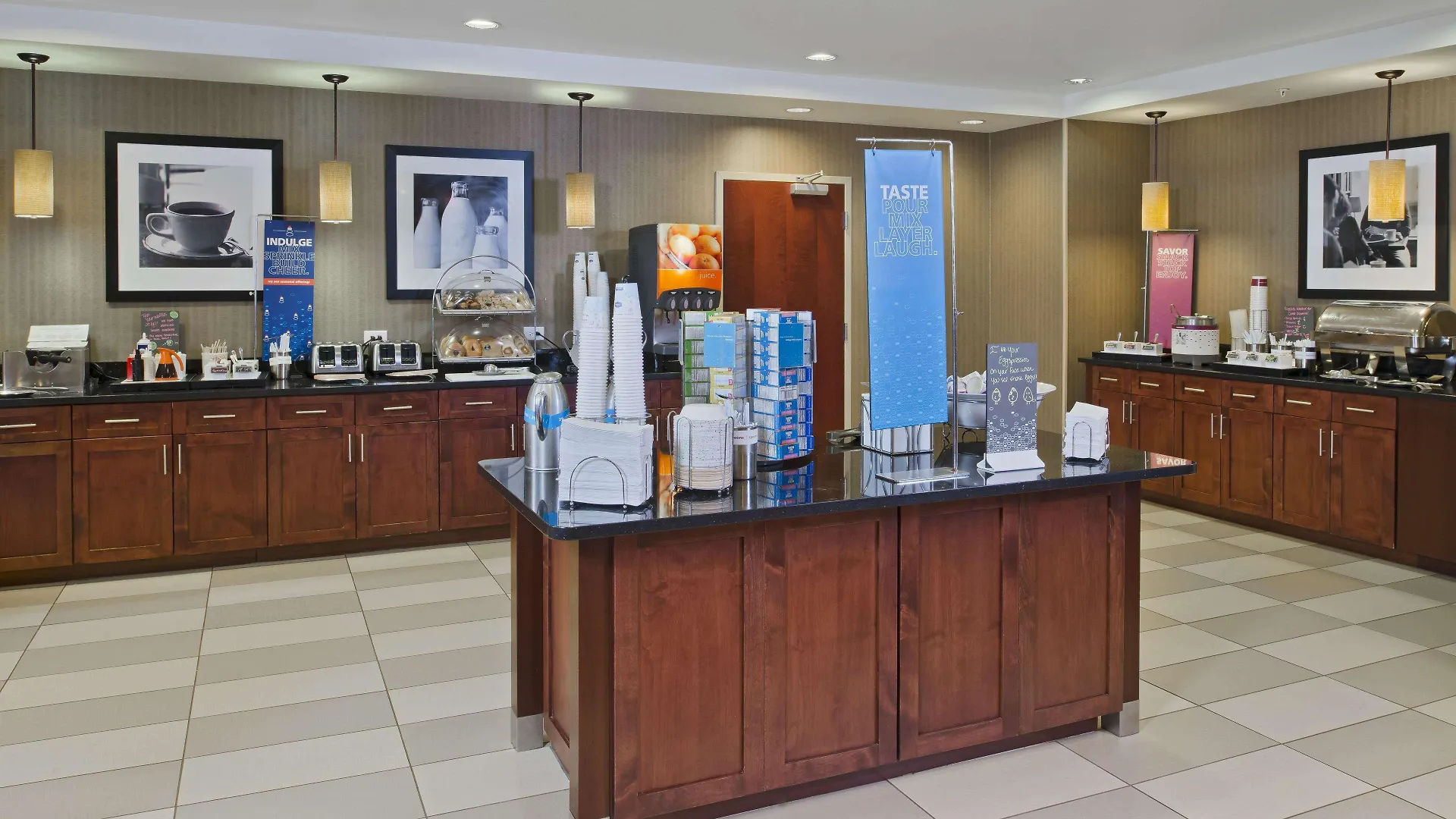 Hampton & Ocean Bayfront-convention Center Hotel Ocean City