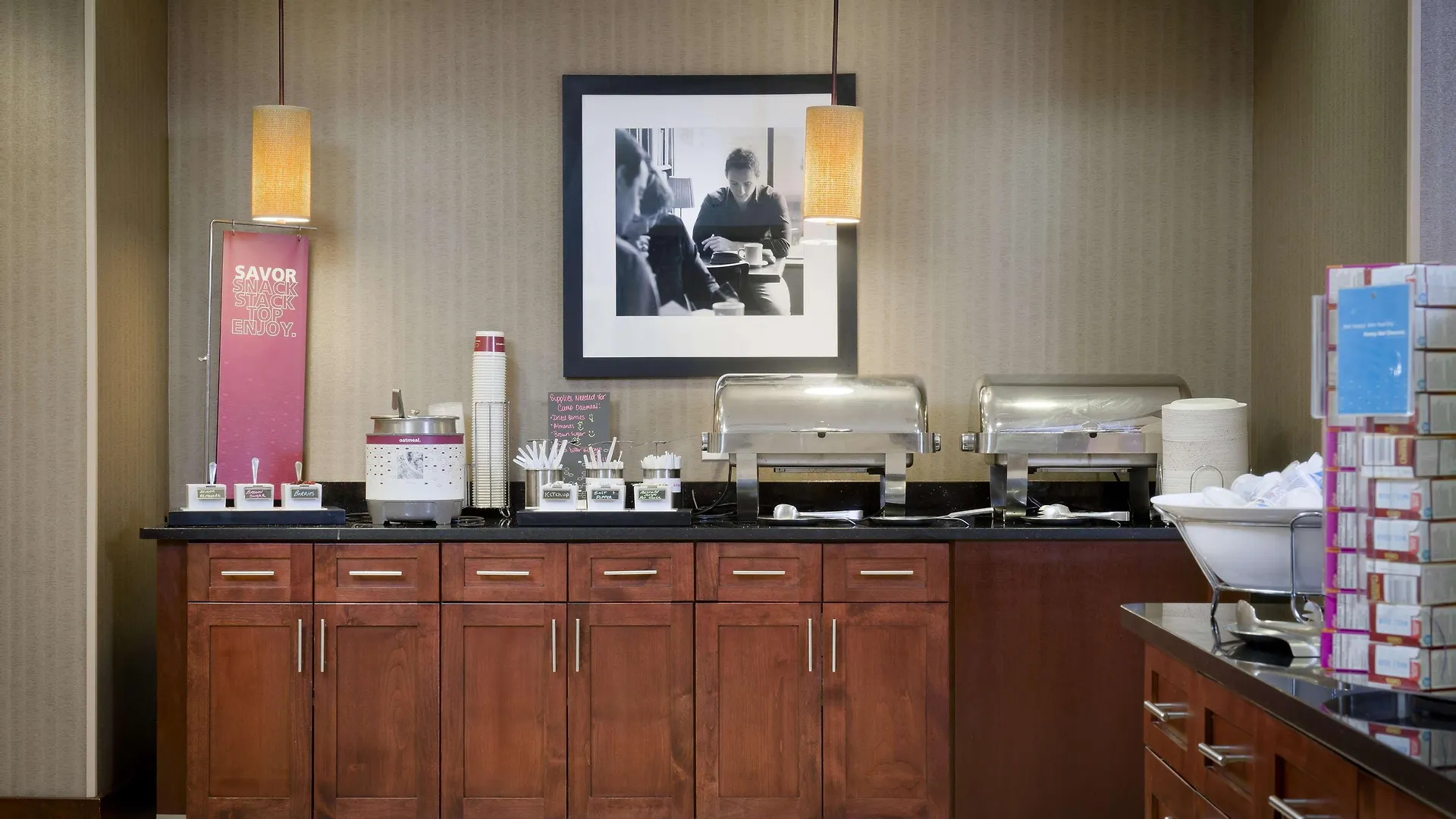 Hampton & Ocean Bayfront-convention Center 3*