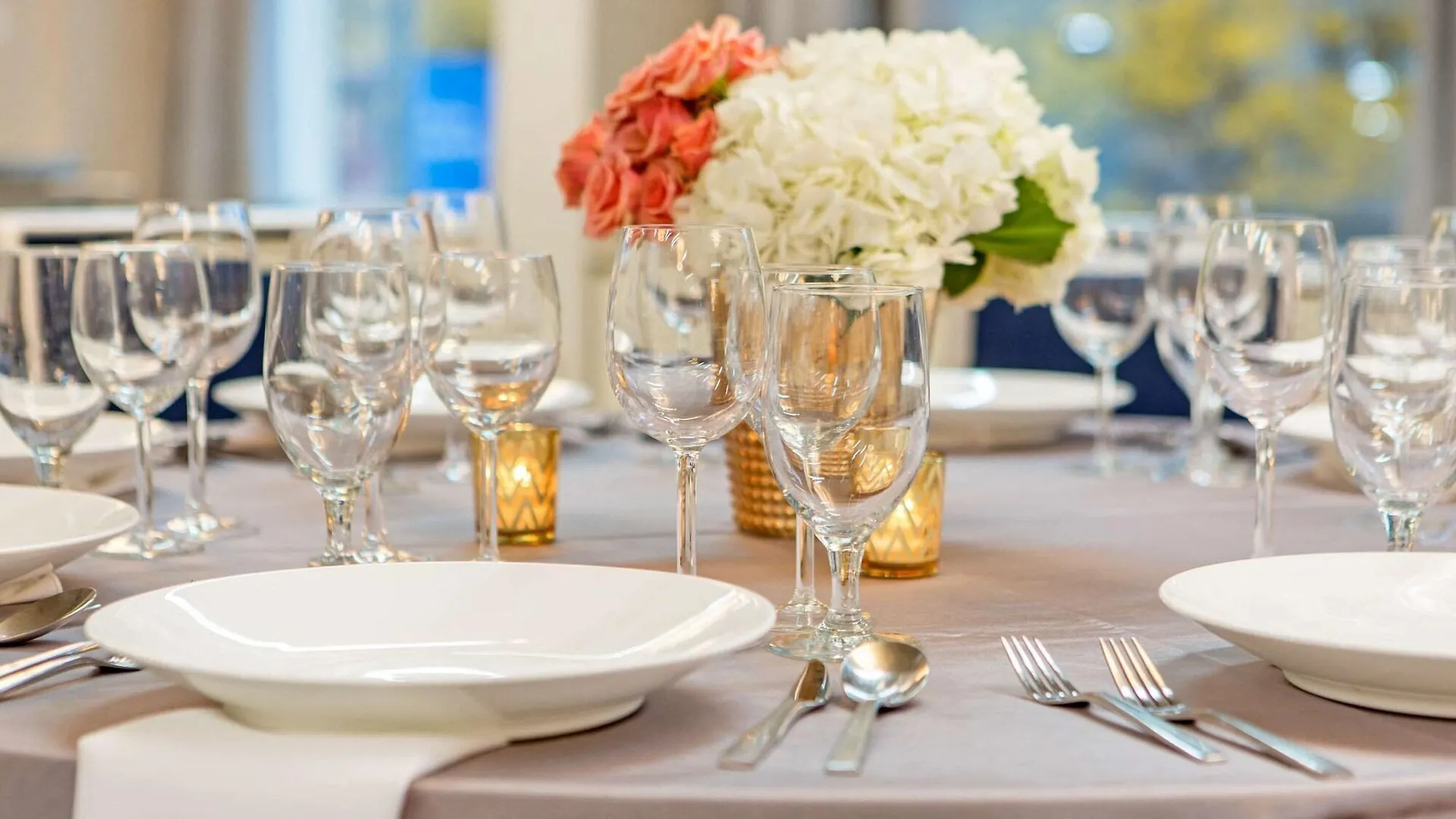 Hotel Cambria Ocean - Bayfront