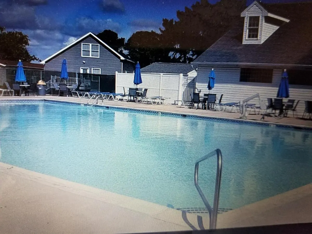 Dorothy And Johns Ocean Md Vacation Sleeps 8 - 3 Bedrooms 2 Full Bath Holiday home Ocean City