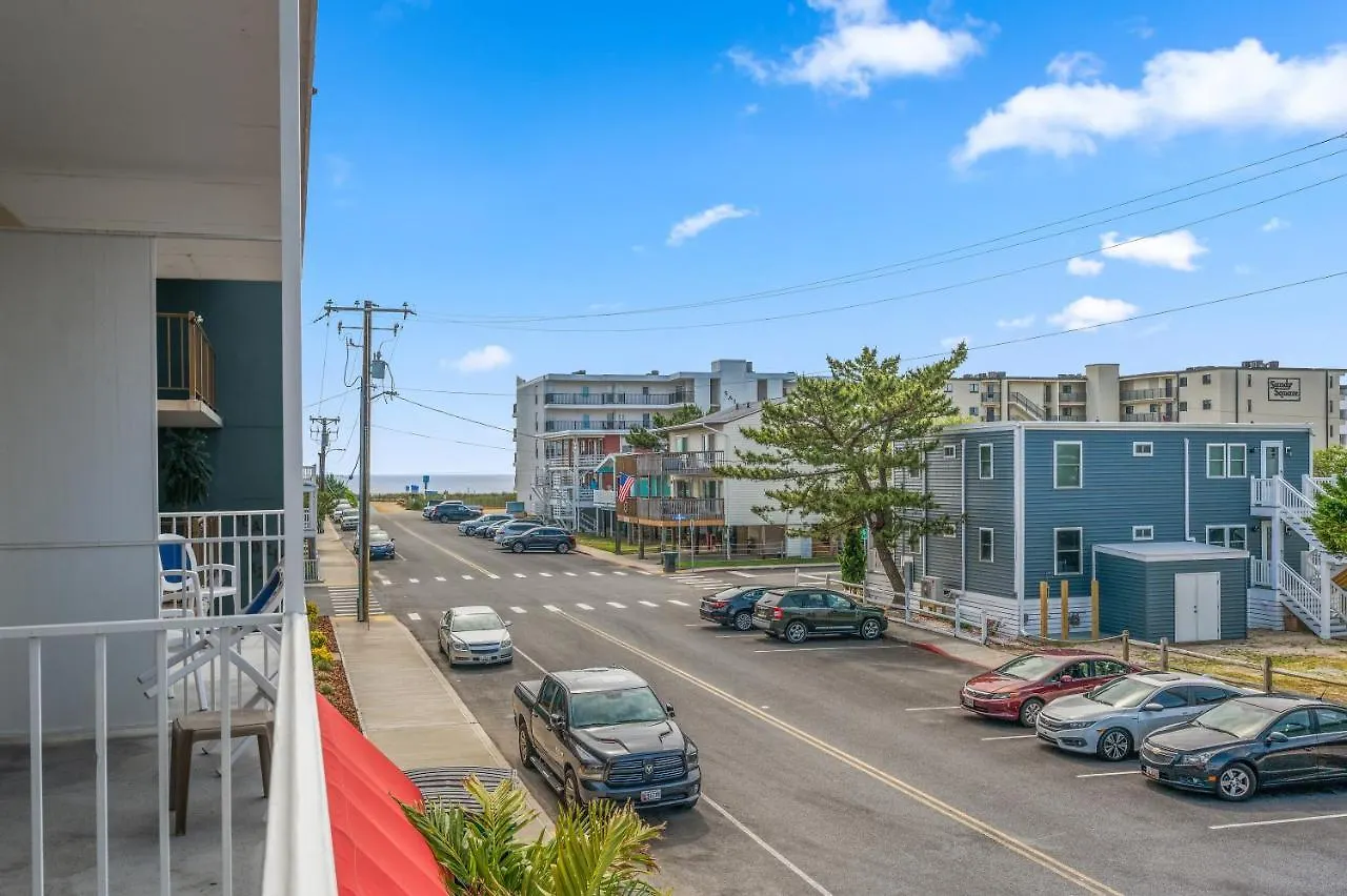 Motel Coastal Palms And 2*