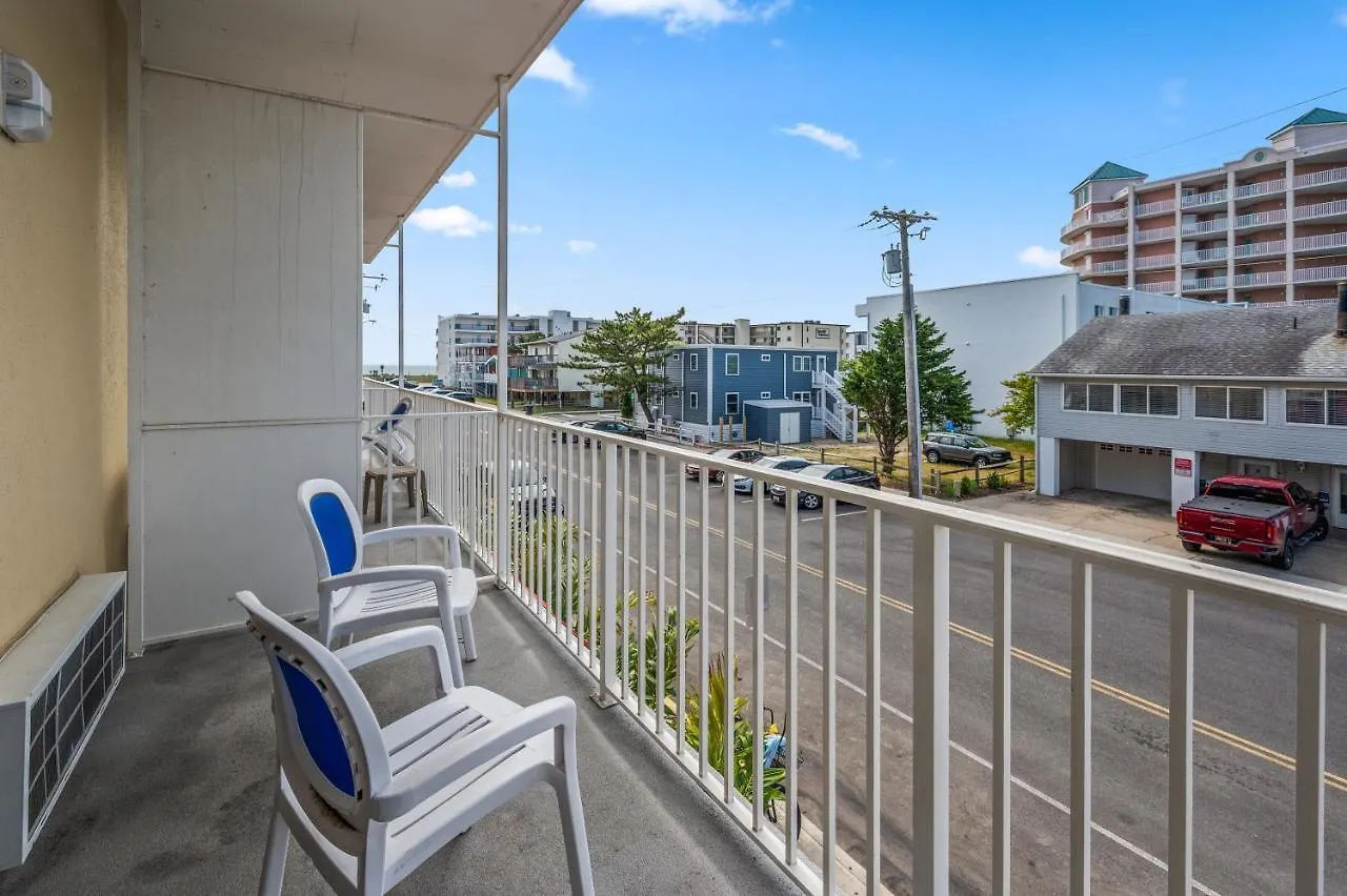 Coastal Palms And 2* Ocean City