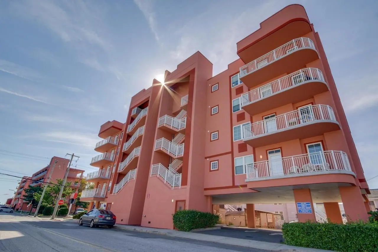 Americana Princess Suites/condos Ошен Сити