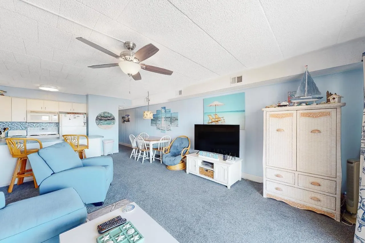 Hotel Tradewinds