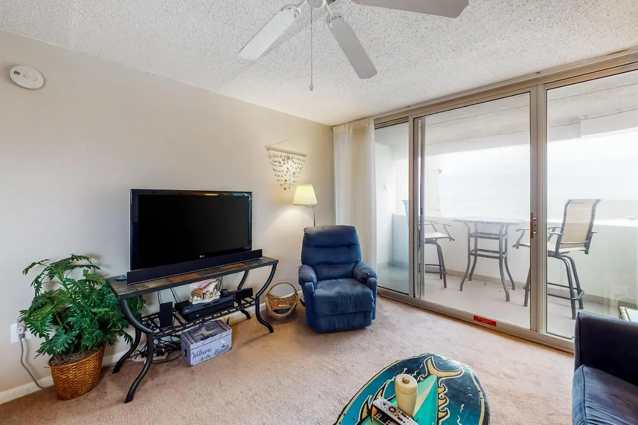 Atlantis 501 Apartment