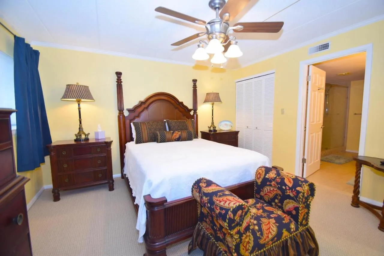 Apartment Harbour Island 304k
