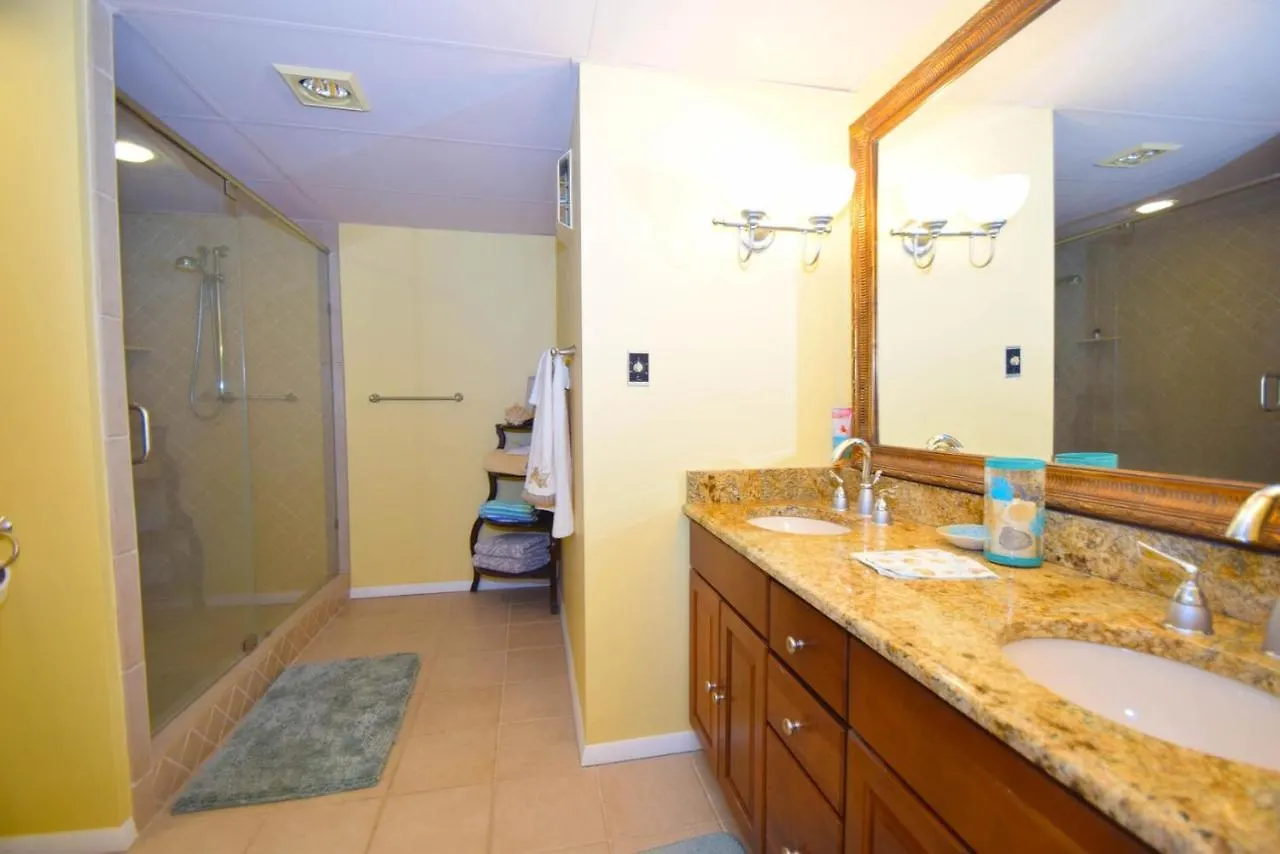 Harbour Island 304k *