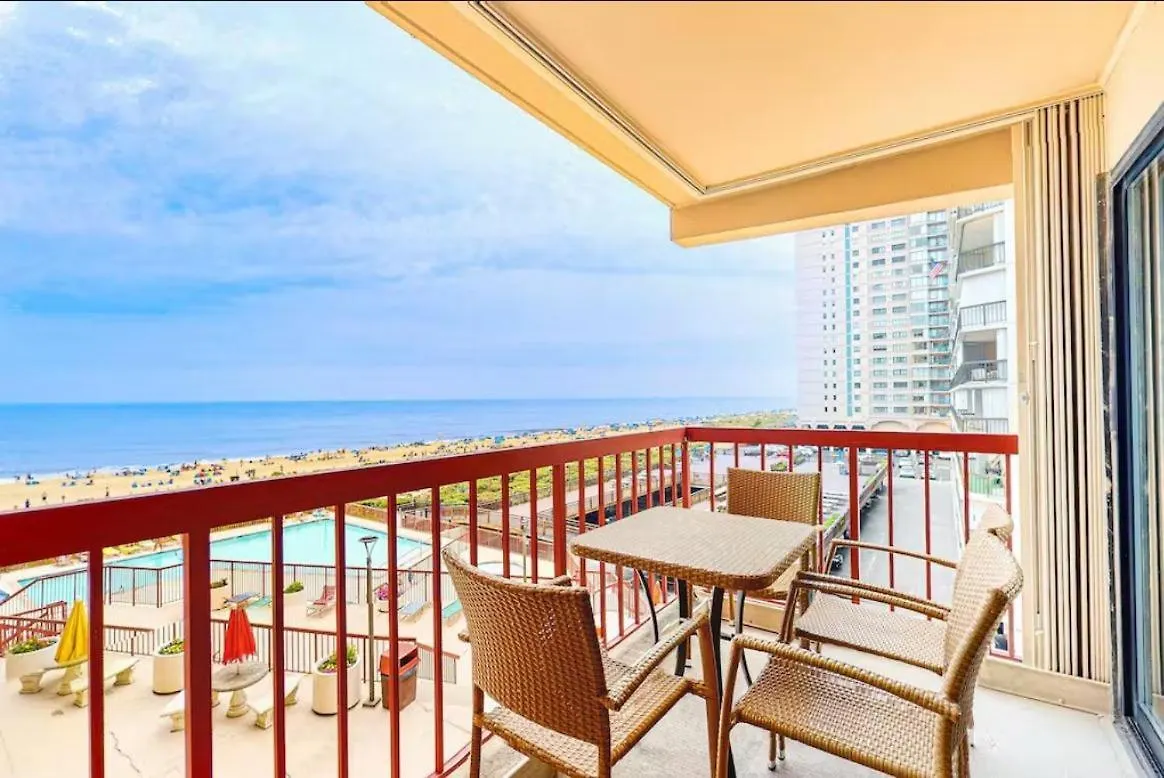 Rainbow 306 - Oceanfront Luxury 3-bedroom With Outdoor Pool Ocean City