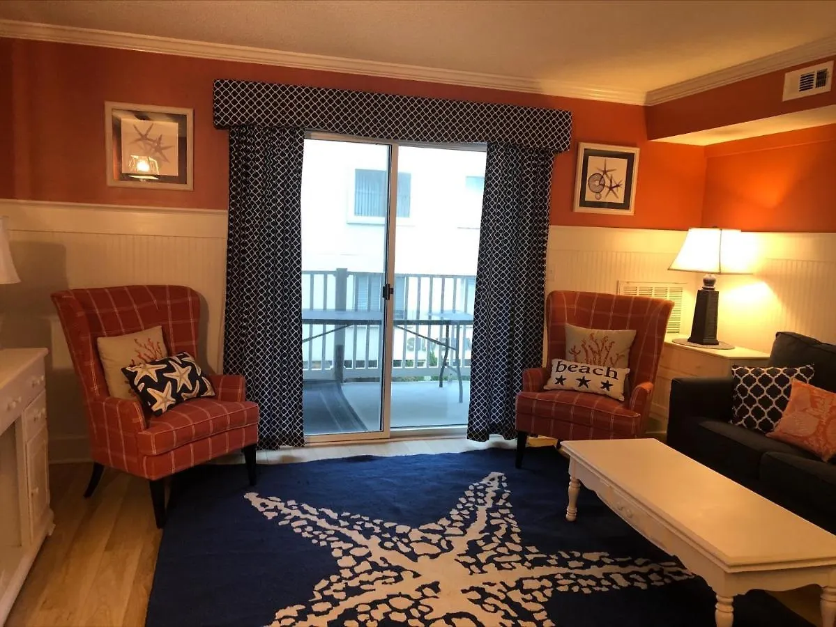 Marylander Condominiums, 90 Steps From The Aparthotel