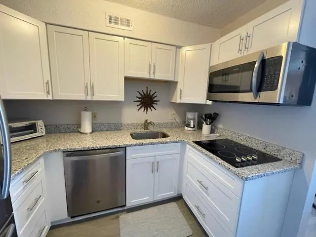 Aparthotel Marylander Condominiums, 90 Steps From The 4*