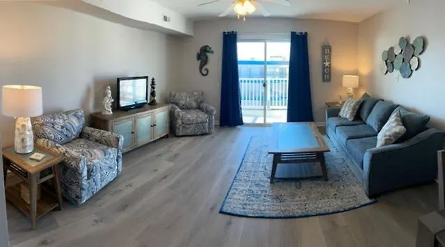 Aparthotel Marylander Condominiums, 90 Steps From The Ocean City