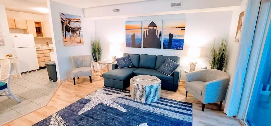 Aparthotel Marylander Condominiums, 90 Steps From The Ocean City