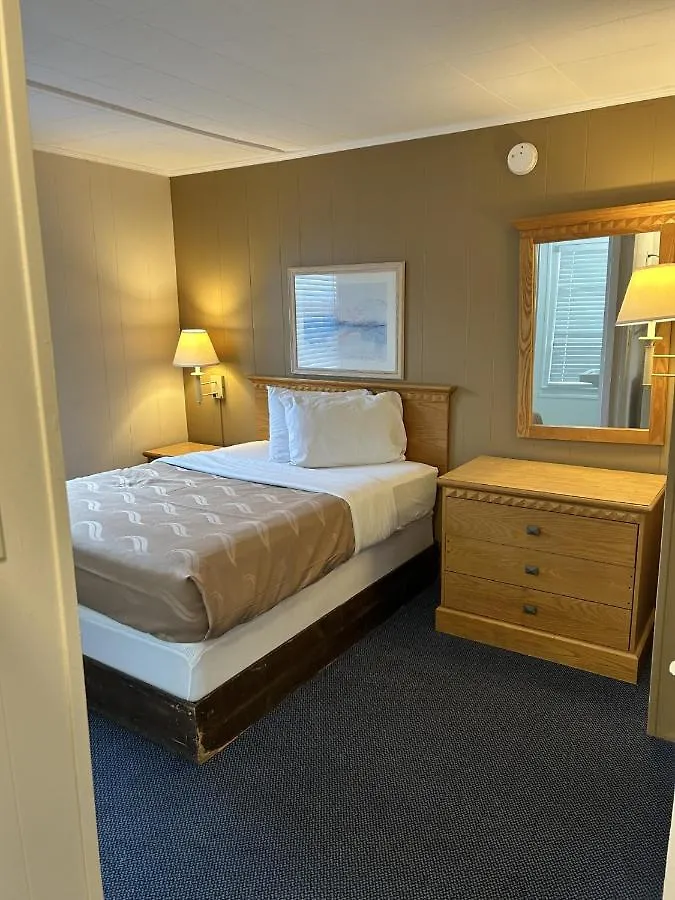 The Admiral Hotel/motel 2* אושן סיטי