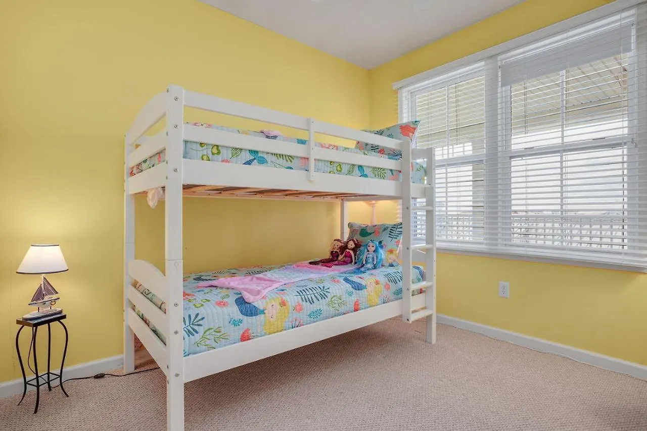 Sunset Island Luxury 3br Unit - Free Linen Package