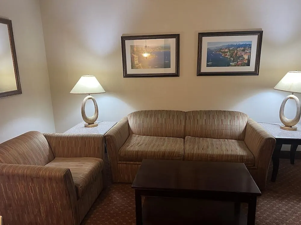 Hotel Princess Royale And Conference Center 3*