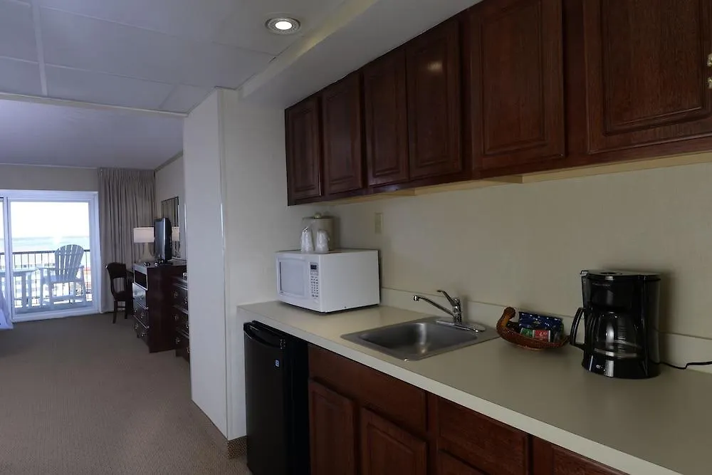 Hotel Grand Ocean Oceanfront 3*