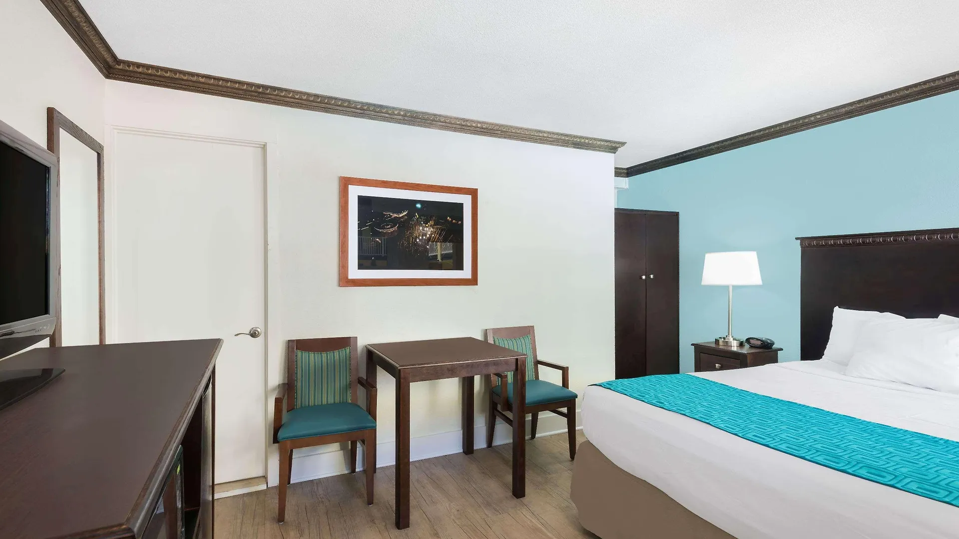Days By Wyndham Ocean Oceanfront