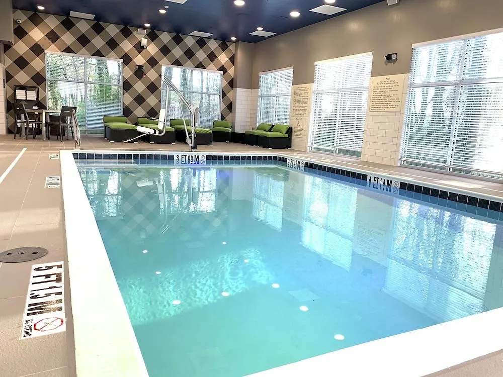 Hampton & Ocean West Hotel