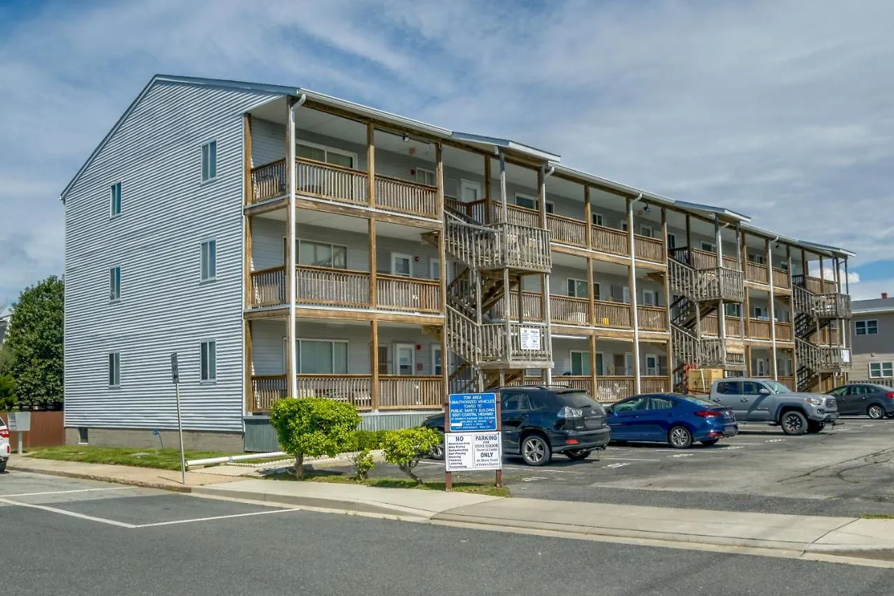 Quaint Ocean Walk To And Boardwalk Apartment *
