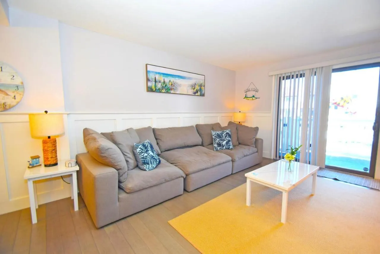 Apartment The Chateau 101b