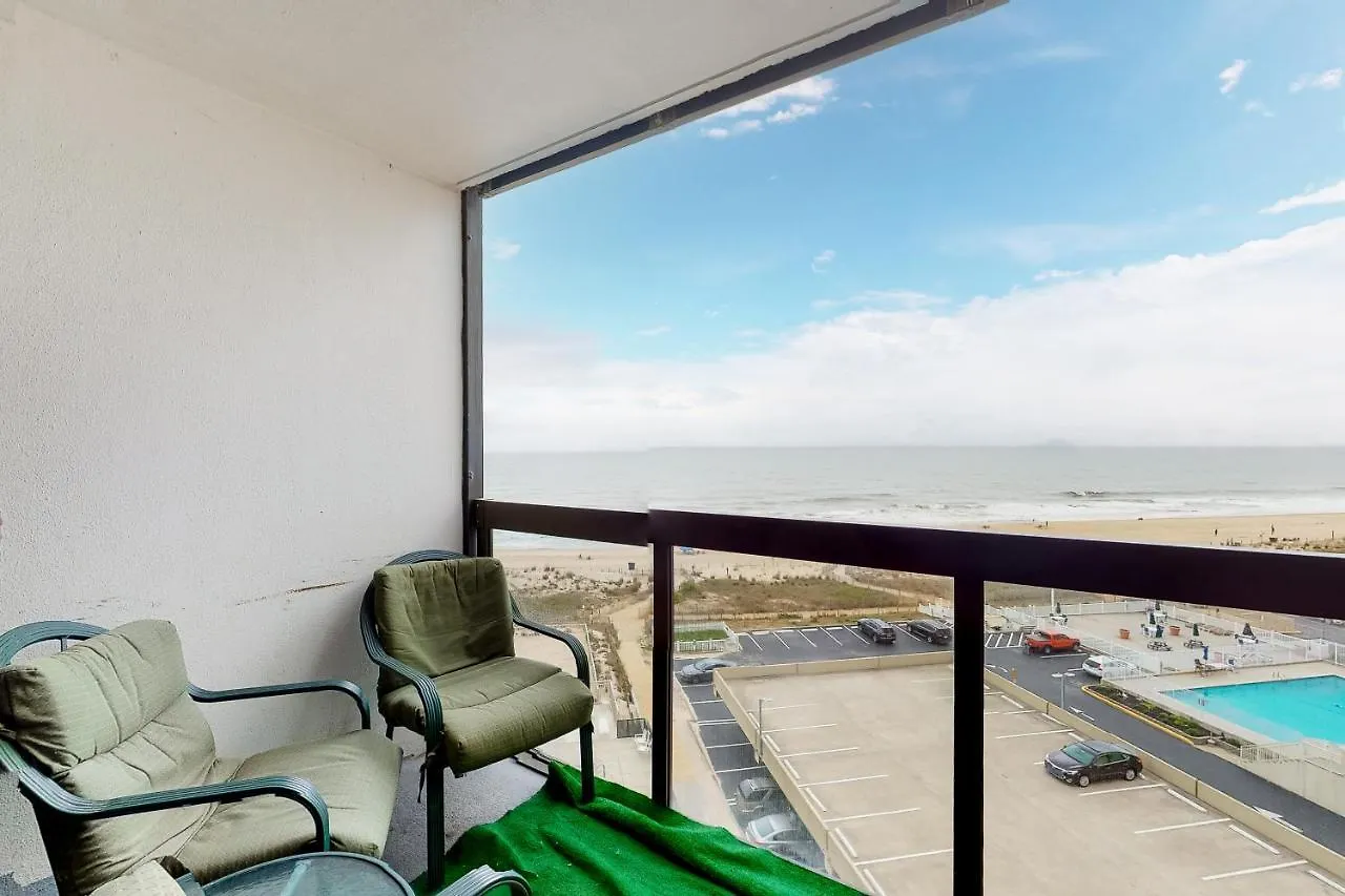 Golden Sands 618 Apartmanhotel *