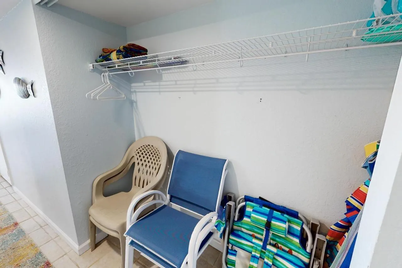 Even Keel 304 Apartment *