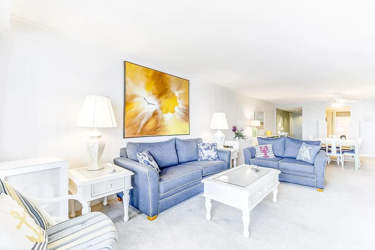 81 Hill 411 Ocean Stadt