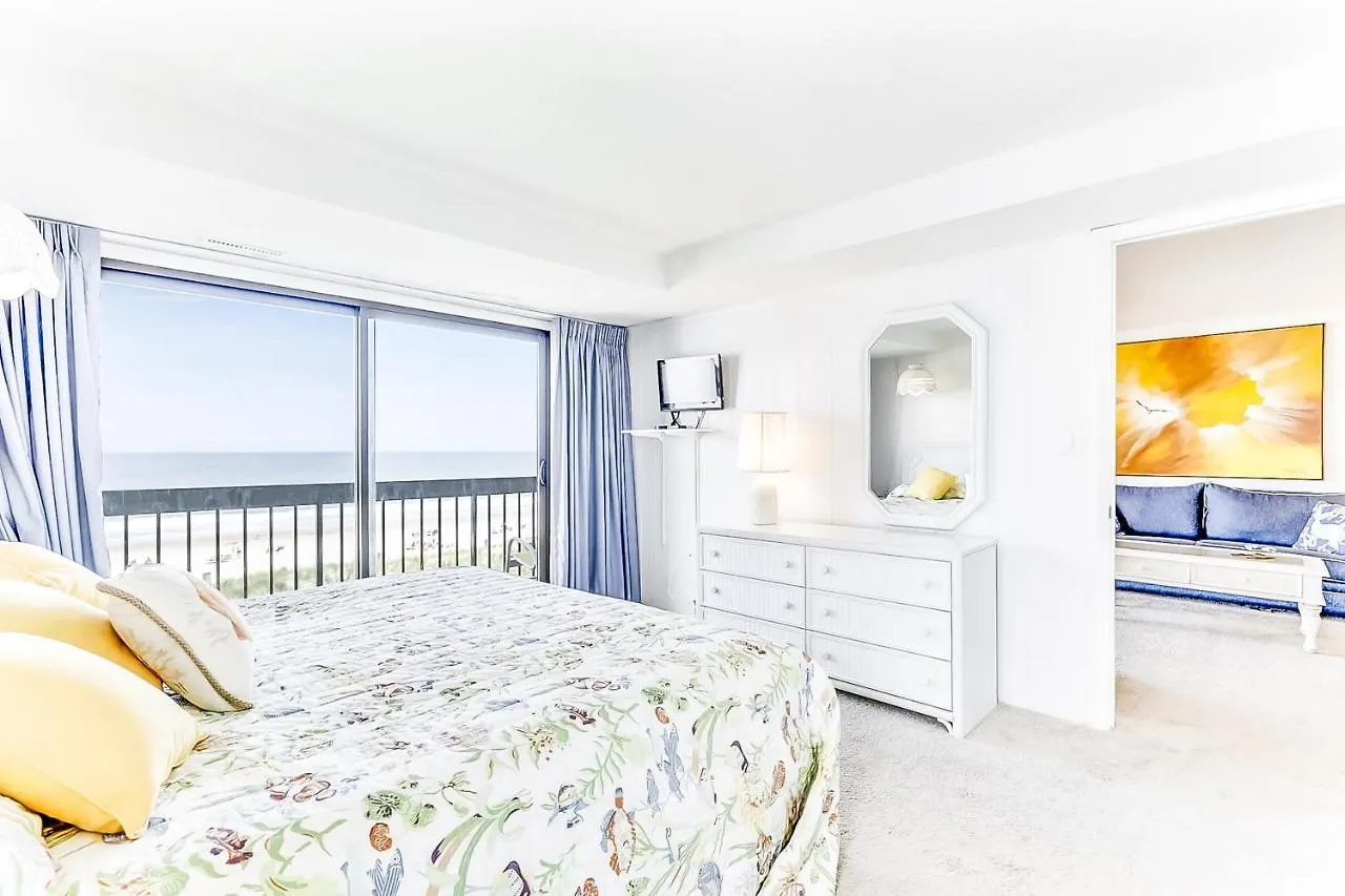 Apartment 81 Hill 411 *