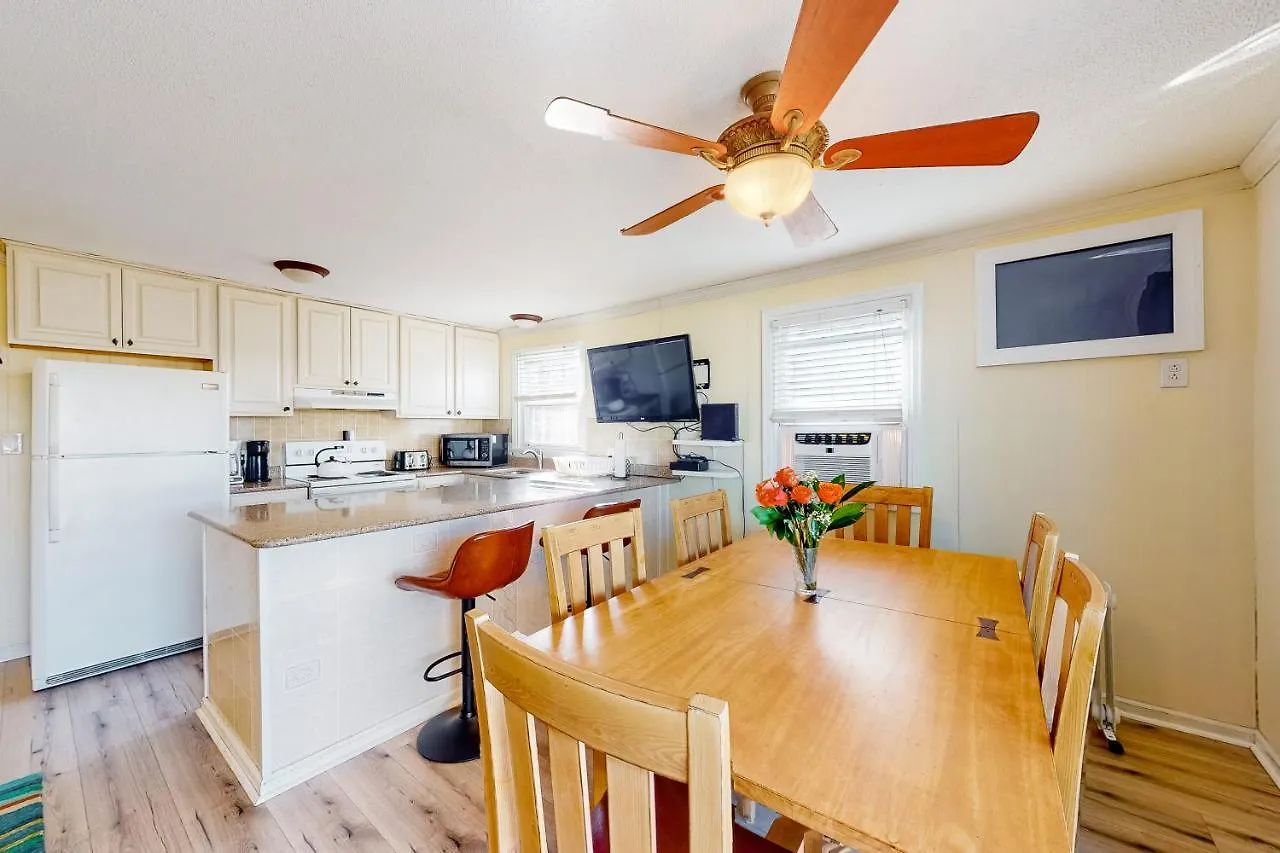 Apartment Norjo Unit #6 *
