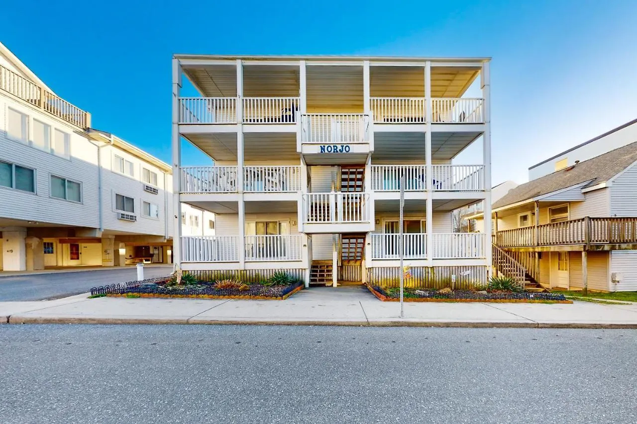 Apartment Norjo Unit #6 *