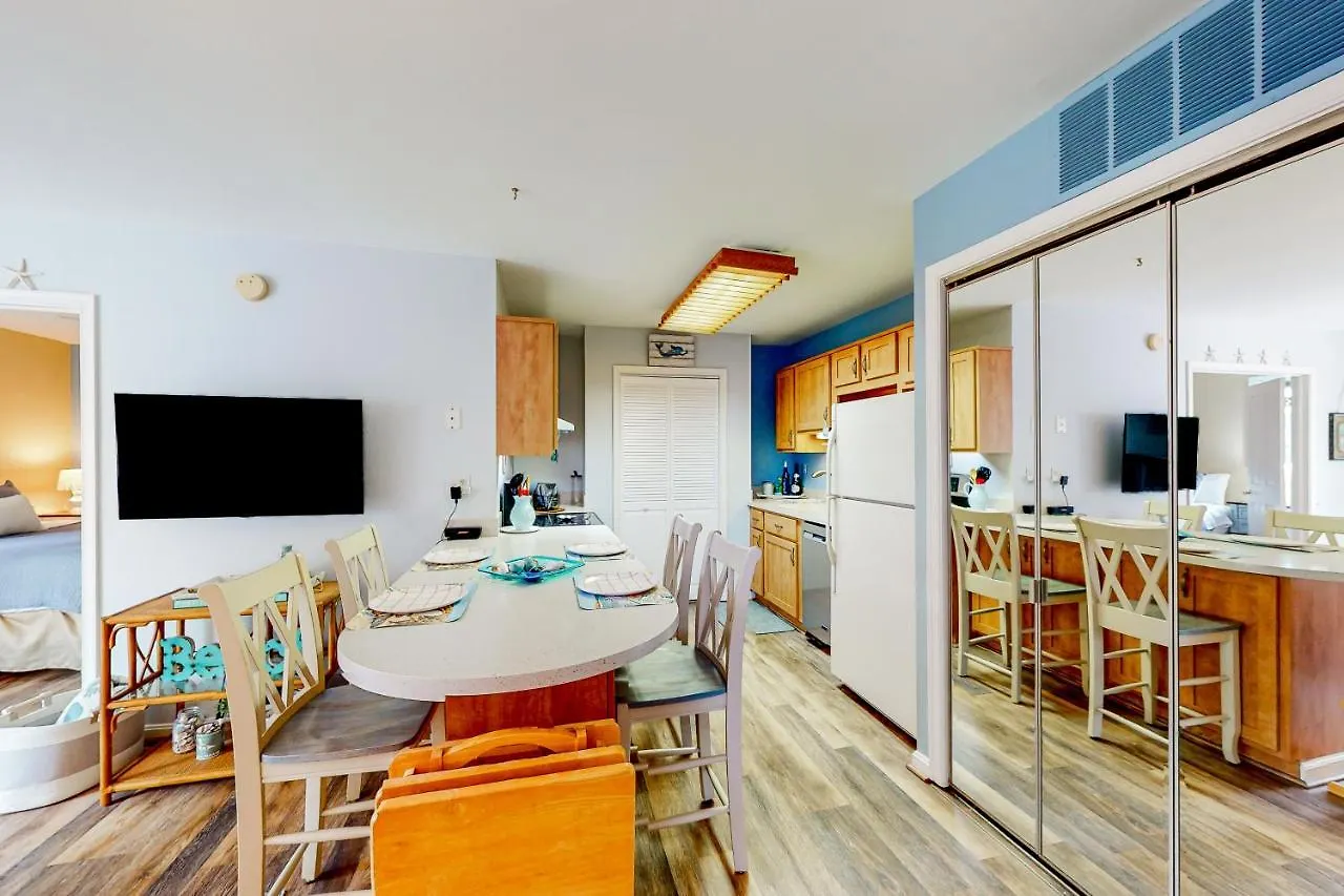Whispering Woods 39 Apartment *