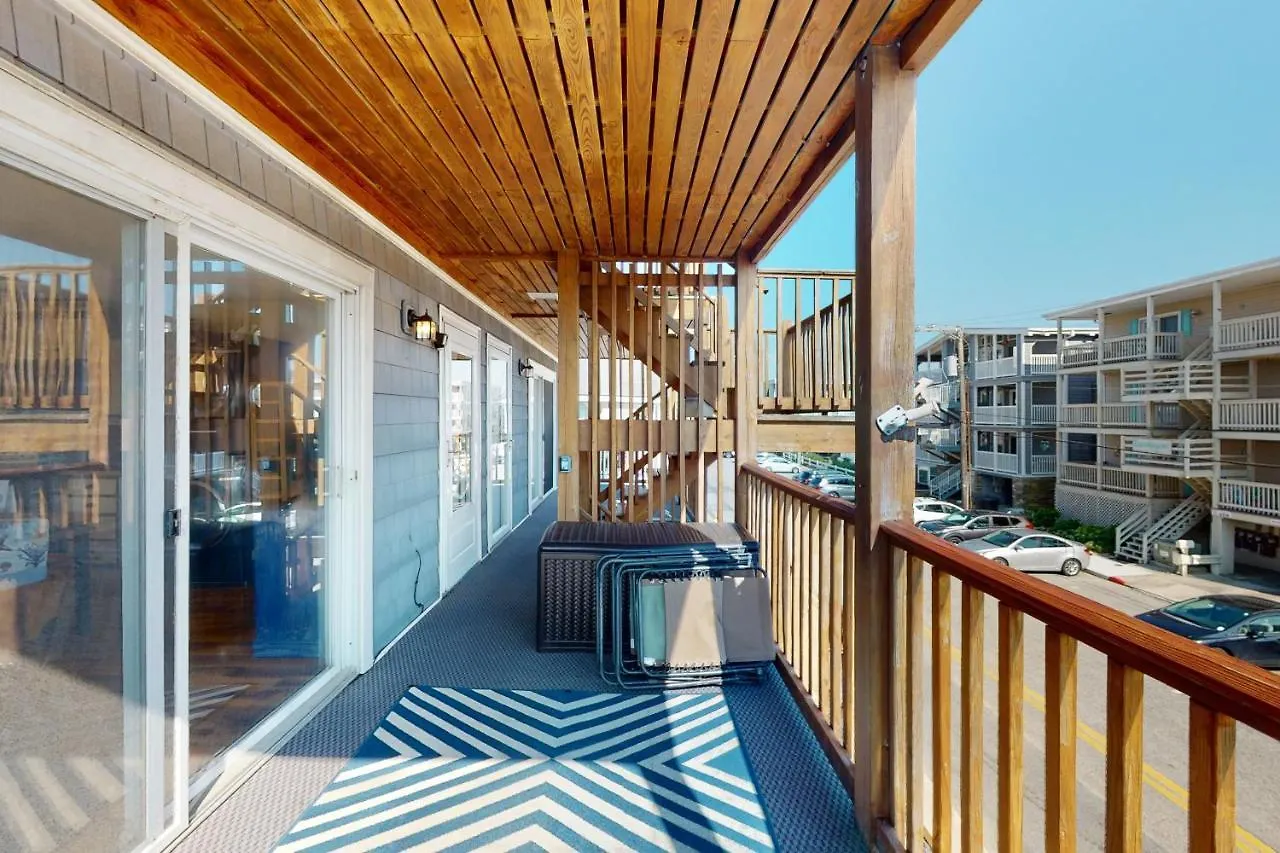 Apartment Golden Shore 3
