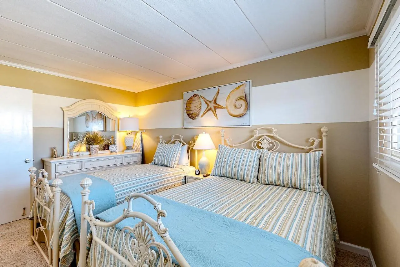 Ocean Place 502 Apartment
