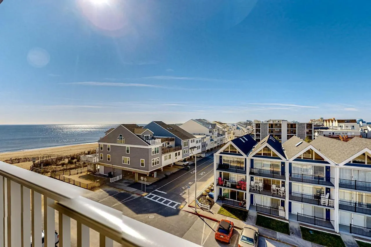 Ocean Place 502 *