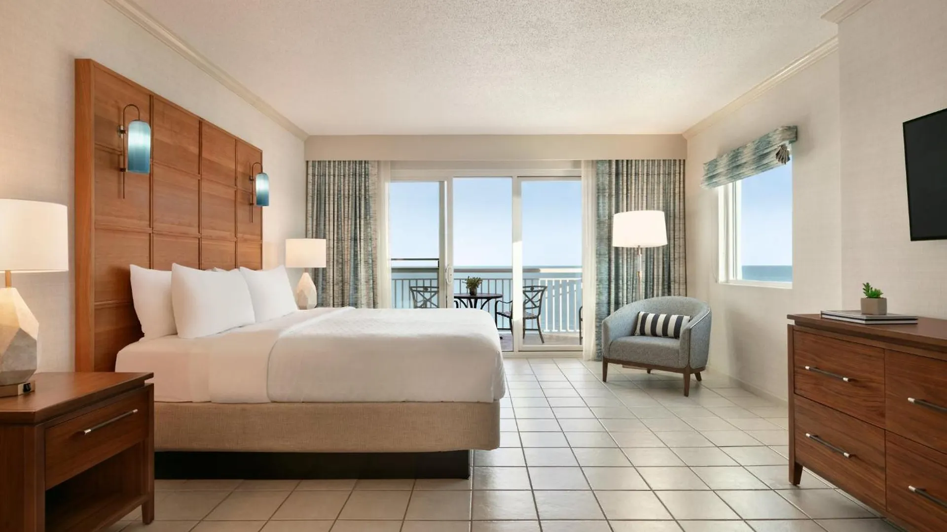 & Ocean By Ihg Resort